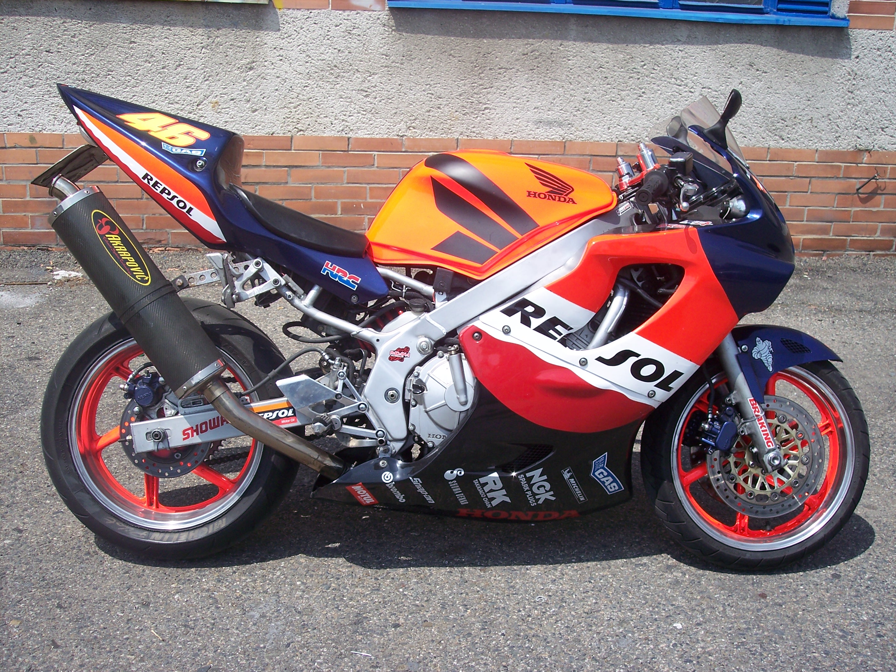 aa Repsol 46